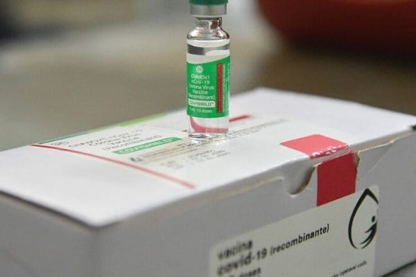 Nova remessa de vacinas contra a Covid-19 chega a Contagem