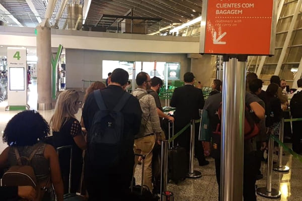 Aeroporto de Confins aumenta rigor para bagagem de mão