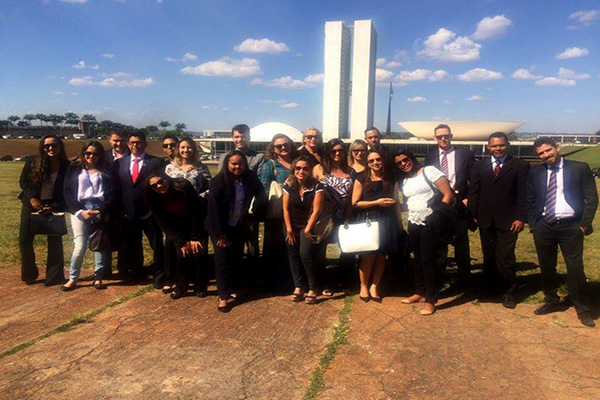 Alunos de Direito da Nova Faculdade fazem visita técnica a Brasília