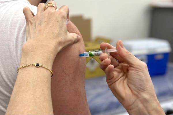 Campanha de vacinação contra Meningite C é prorrogada em Contagem 