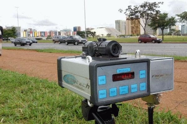 AGU vai recorrer da decisão que autoriza uso de radares em rodovias