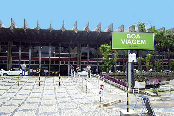Rodoviária e Estação José Cândido da Silveira recebem operação especial