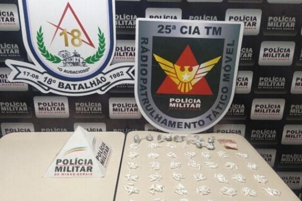 Homem é preso com 386 pinos com cocaína no Tropical