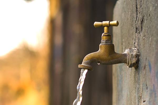 A falta de água em Contagem só será normalizada à noite