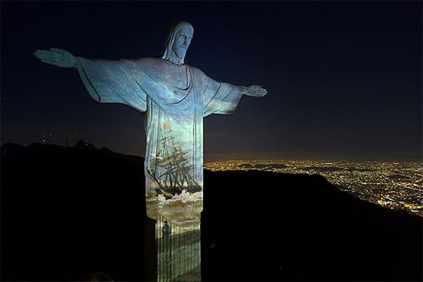 Cristo Redentor ganha projeções no Dia Mundial da Água
