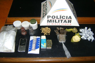 Polícia apreende menor com drogas e munições