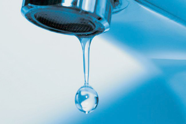 Quase metade dos imóveis economizam água em fevereiro