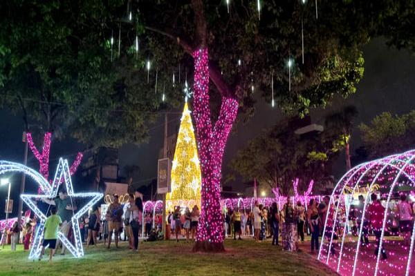 Praça Nossa Senhora da Glória é aberta ao público