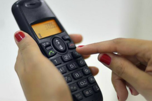 Ligações de telefones fixos para celulares estão mais baratas