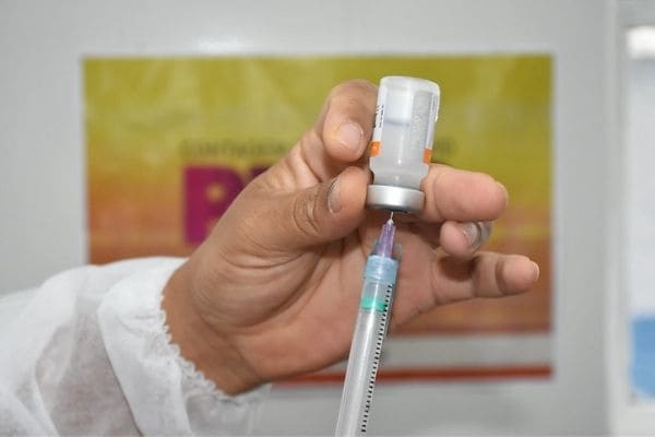 Contagem terá novo calendário de vacinação contra a Covid-19