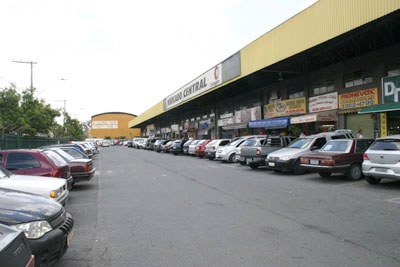 Mercado Central de Contagem arrecada donativos para as vítimas do RJ