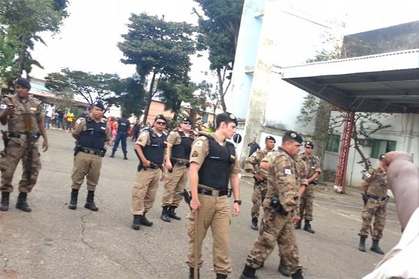 Moradores da Ocupação Willian Rosa voltam a protestar 