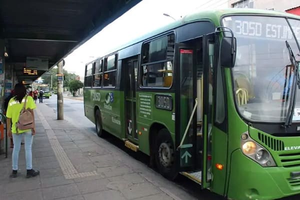 Contagem inicia 2023 com aumento da tarifa dos ônibus municipais