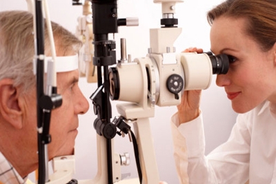 Mutirão reduz fila de consultas oftalmológicas em Contagem