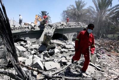 Otan admite ter bombardeado subúrbio da capital da Líbia