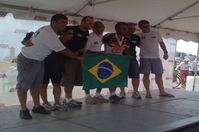 Equipe brasileira bate recorde na Race Across America 2011