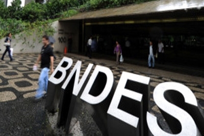 BNDES gera polêmica com papel central na economia brasileira