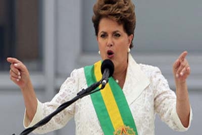 Dilma lança combate à desindustrialização