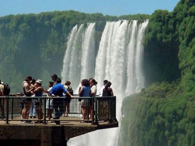 Embratur propõe maior interação para atrair estrangeiros para Foz do Iguaçu