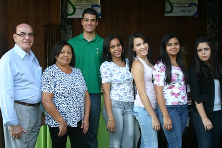 Rotaract Club Contagem lança projeto destinado a estudantes