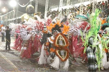 Canto da Alvorada e bloco Por Acaso são os vencedores do Carnaval 2012 em BH