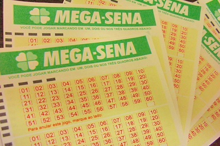 Mega Sena acumulada sorteia R$35 milhões amanhã 