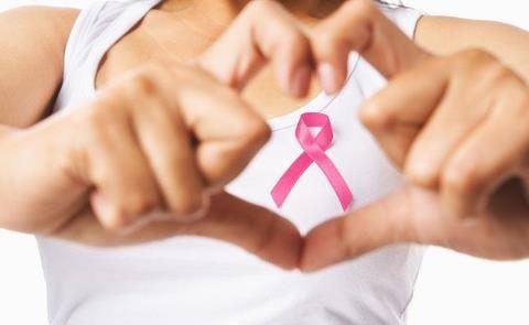 Mutirão de prevenção ao câncer de mama e de colo de útero em Contagem