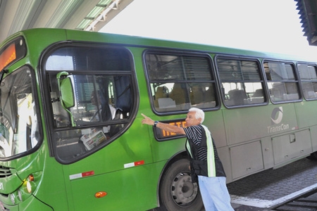 Nova linha de ônibus 174 vai beneficiar os moradores da região do Praia