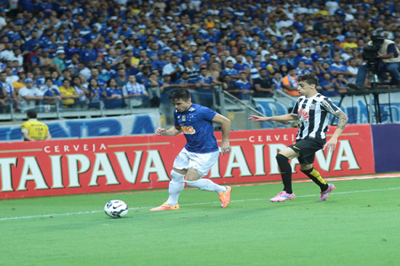 Cruzeiro vence jogo de ida da semifinal da Copa do Brasil 