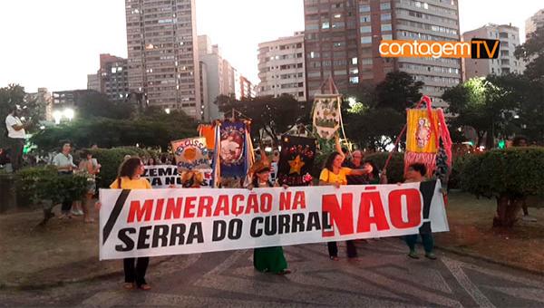 Protesto contra a mineração na Serra do Curral