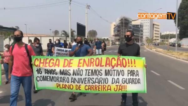 Guarda Civis de Contagem protestam por melhores salários