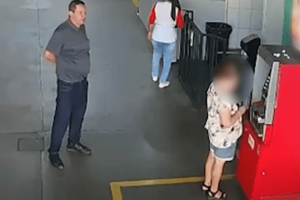 Idosa tem cartão trocado e perde quase R$ 10 mil no Mercado Central de Contagem