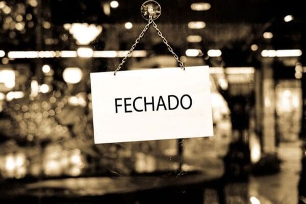 Jucemg deixa de cobrar por fechamento de pequena empresa