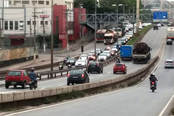 Em Minas, IPVA 2022 não terá reajuste, no Brasil, motoristas estão isentos do DPVAT