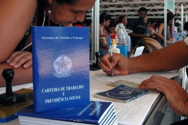 Sine Contagem atualiza oferta de vagas de emprego