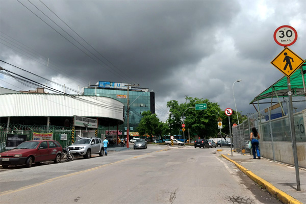 Semana inicia com chuvas isoladas em Contagem