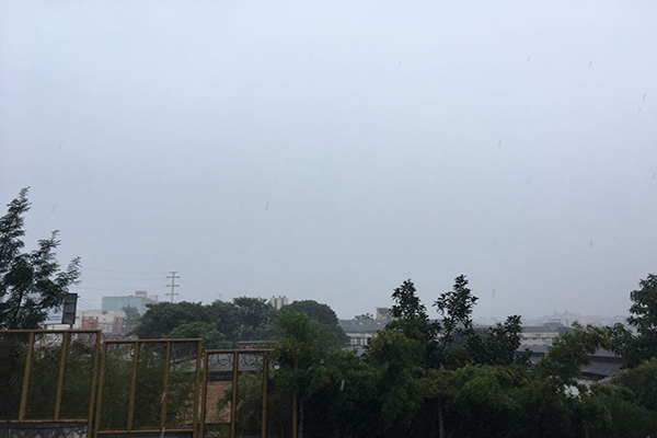 RMBH tem sexta-feira chuvosa