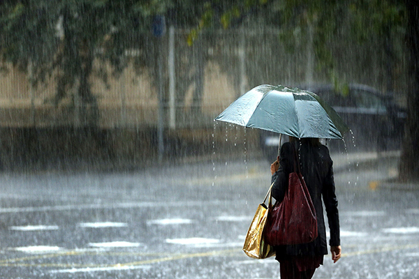 Chuva forte causa alagamentos em Contagem
