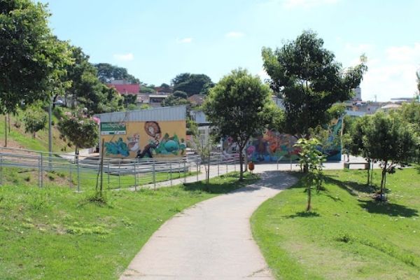 Parque das Amendoeiras recebe projeto de esporte recreativo e lazer