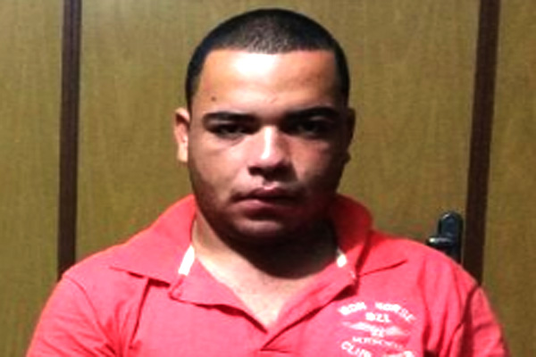 Trio de assaltantes é flagrado e preso em Contagem 