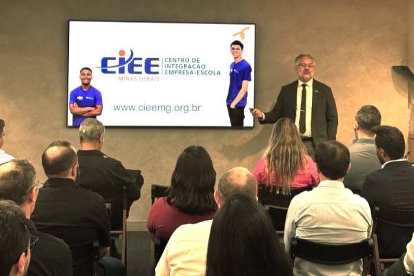 CIEE/MG reforça presença e amplia diálogo com empresários e gestores