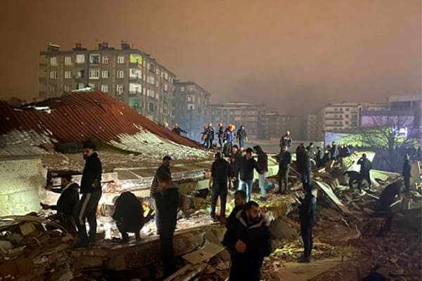 Itamaraty oferece ajuda à Turquia e à Síria atingidas por terremotos 