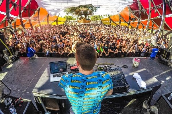 Evento reúne DJs em Contagem para debates e, claro, muita música