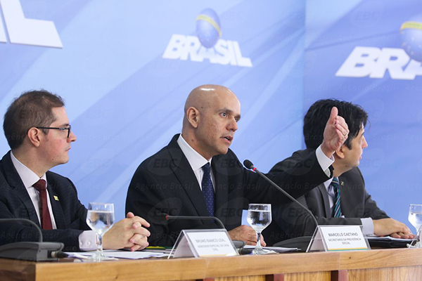 Trabalhador terá de contribuir por 49 anos para receber aposentadoria integral
