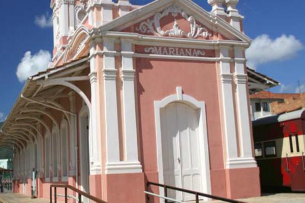 Após desastre ambiental, aplicativo visa atrair turistas de volta à Mariana