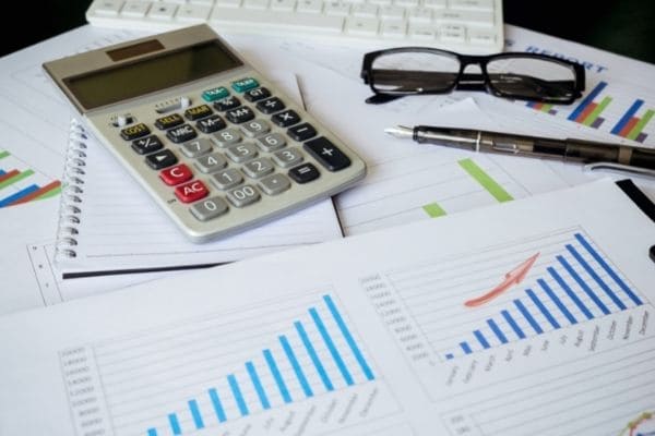 Estágio: Contagem tem vagas para ensinos superior e técnico