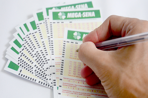 Mega-Sena acumula e próximo sorteio deve pagar R$ 46 milhões