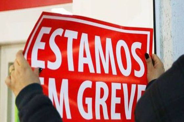 Bancários de pelo menos 17 estados e do DF encerram greve