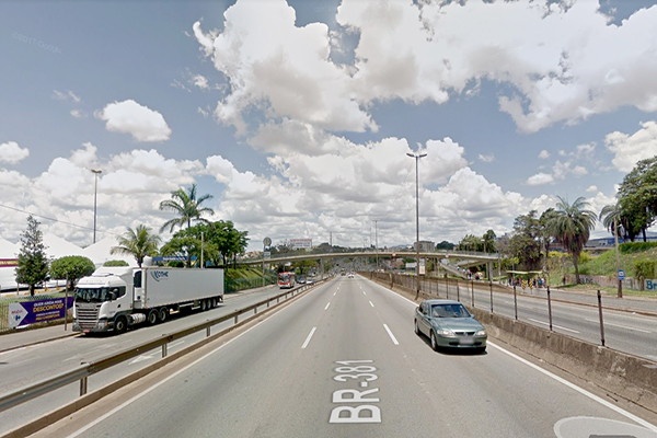 BR-381 tem trânsito lento em Contagem