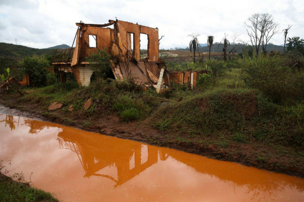Justiça homologa acordo com Samarco por tragédia ambiental de Mariana